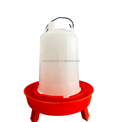 Durable Plastic Chicken Drinker Feeder 1.5/8 Liter Poultry Waterer Transparent With Feet Legs